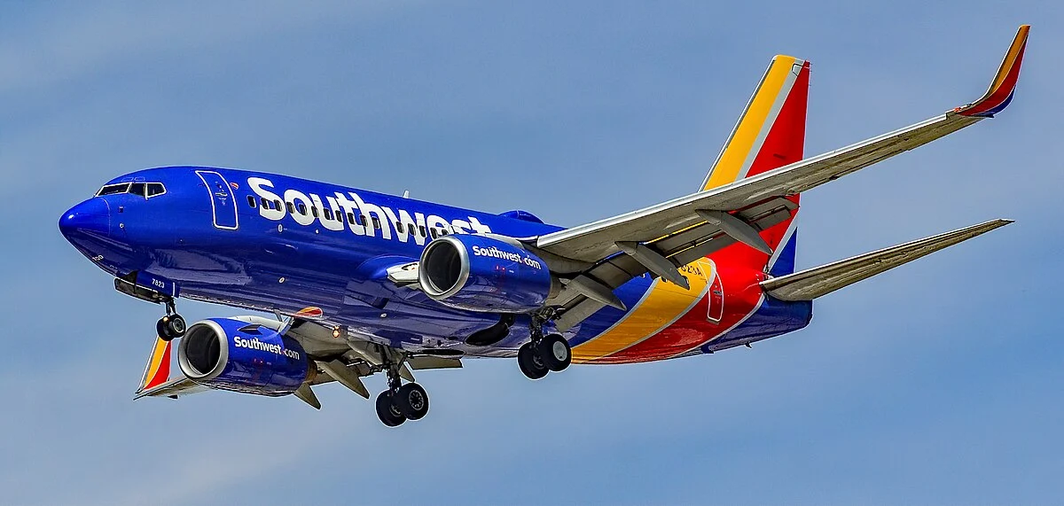 400 Feet From Disaster: Inside Southwest’s Terrifying Near-Miss Over Hawaii